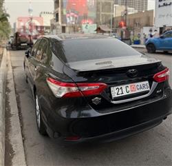 تۆیۆتا کامری